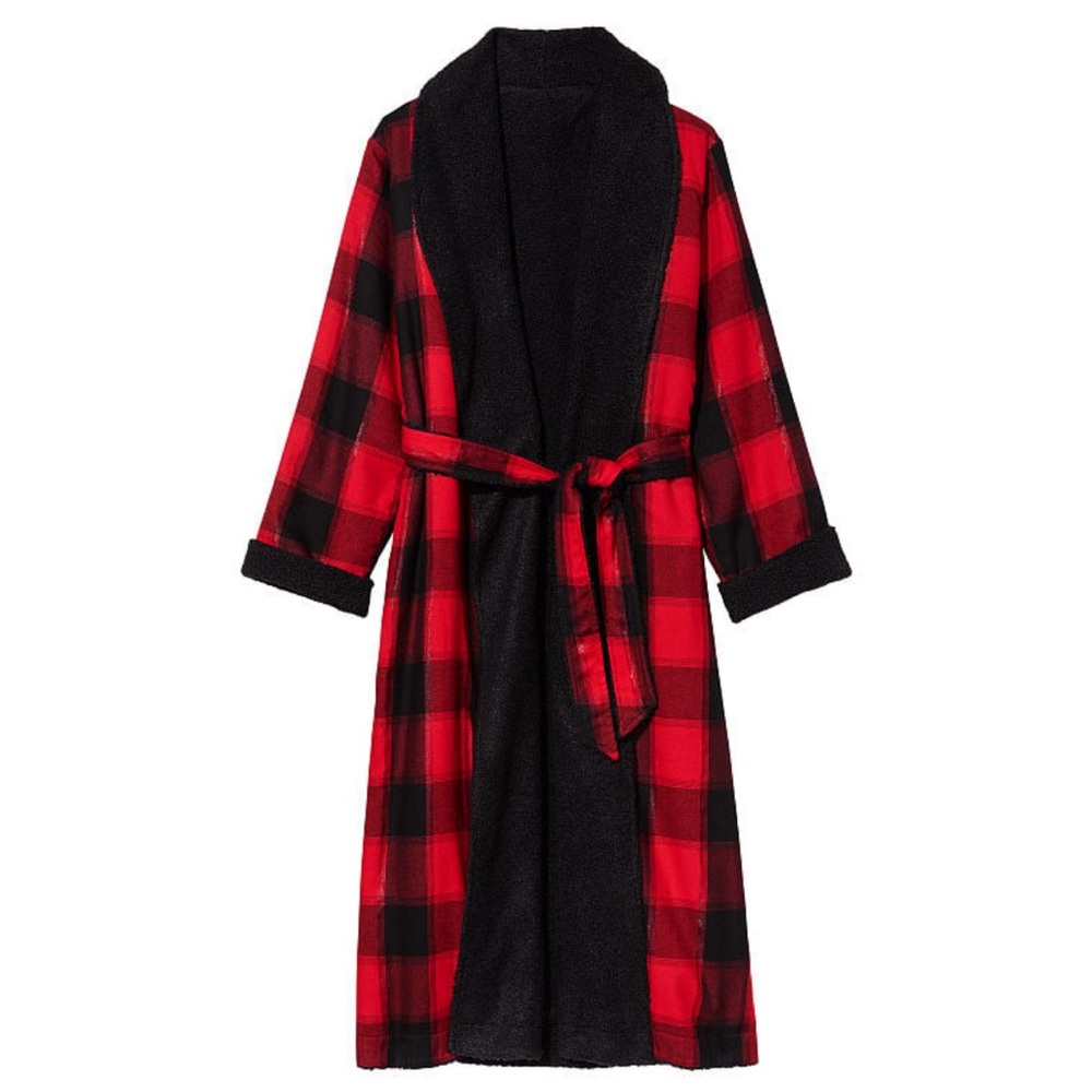 COPY - Victoria’s Secret reversible robe - Buffalo plaid